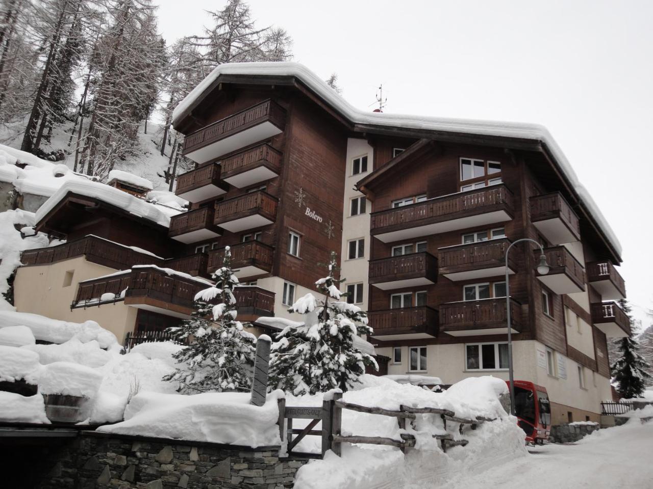 Bolero 4.5 Dachzimmerwohnung Zermatt Exteriör bild